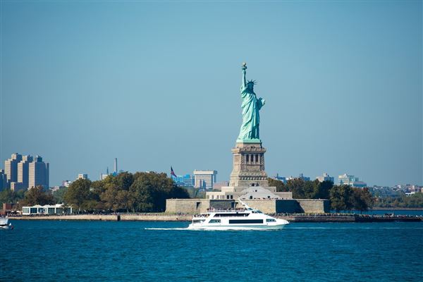 USA